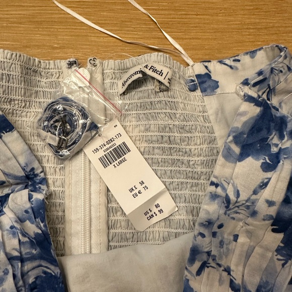 Abercrombie & Fitch Blue Floral Dress - Picture 4 of 6